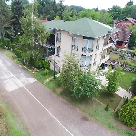 Sobe Emilija 3* Veliko Gradište